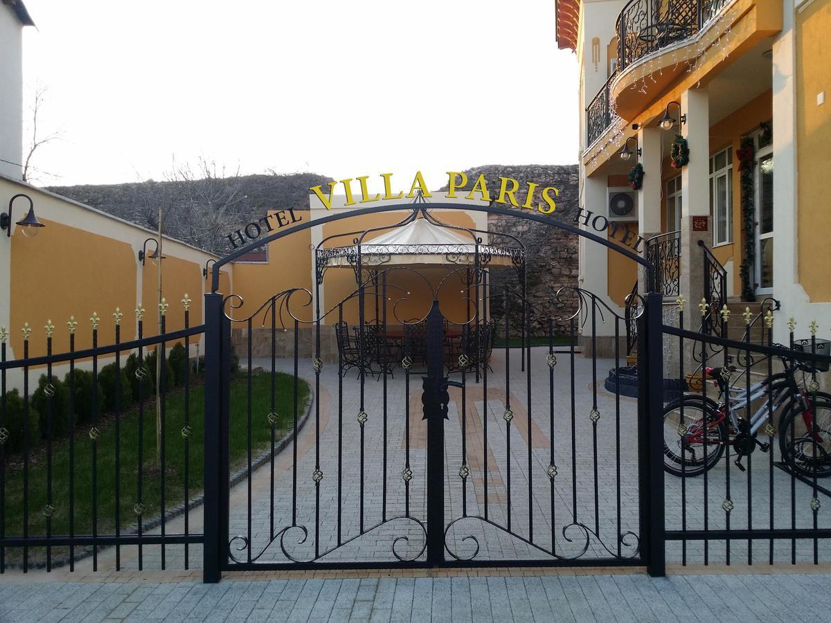 Paris Hotel 3*
