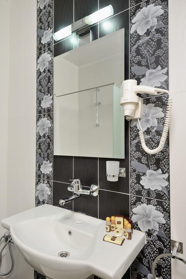 Paris Hotel Hisarya