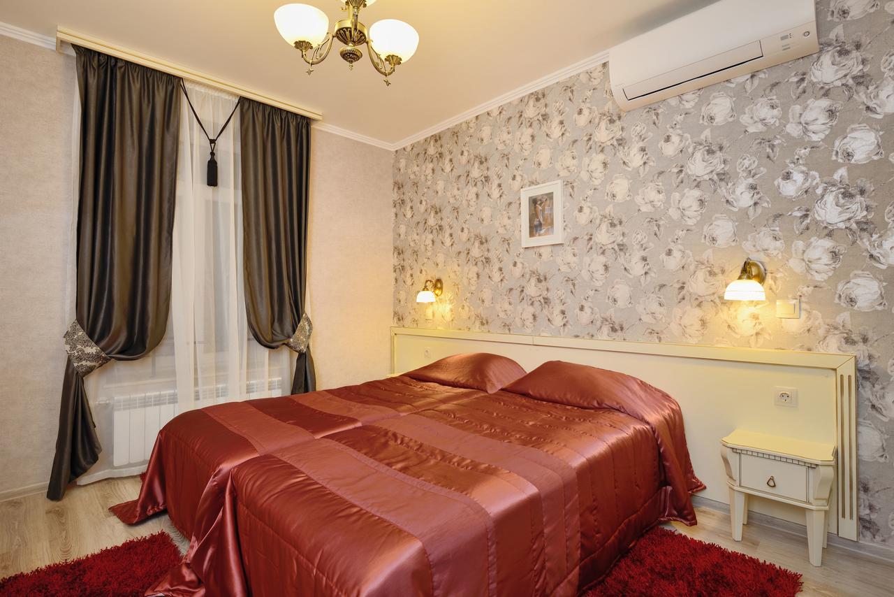 Paris 3*